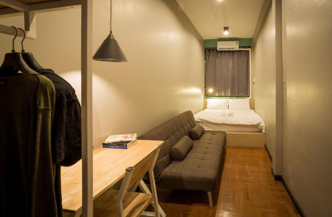 Mind Day Hostel Khaosan Bangkok Exteriör bild
